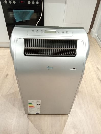 Air conditioner (portable)