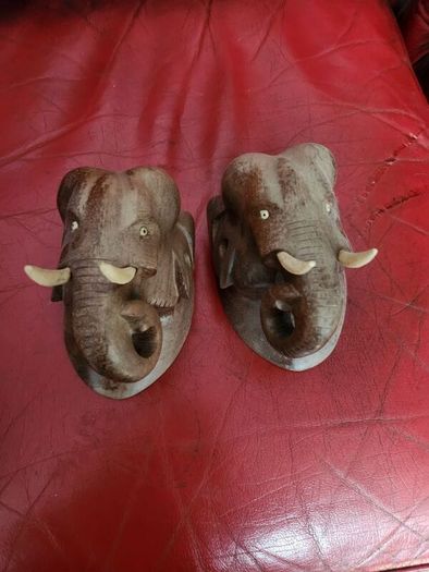 Heavy wooden hanging elephant heads