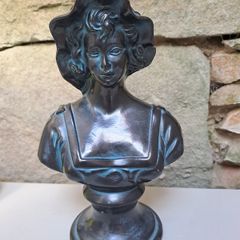 Painted bronzed bust Figurine