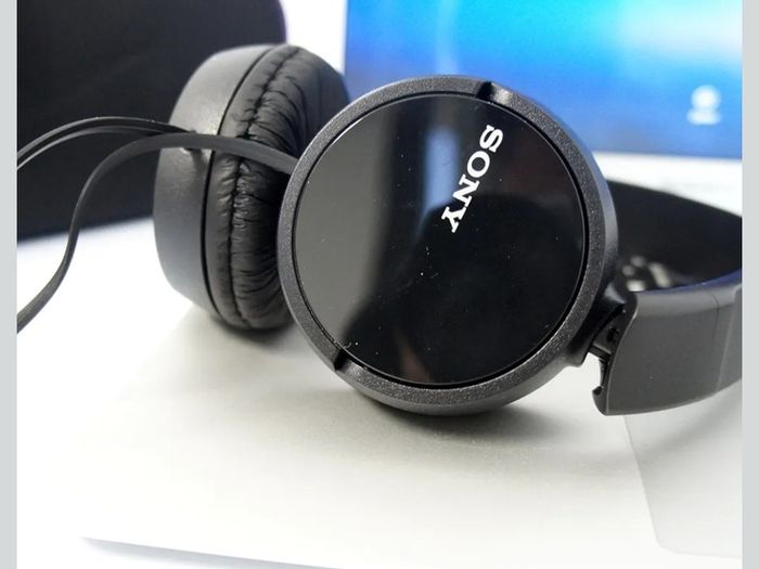 Sony Wired Headphones