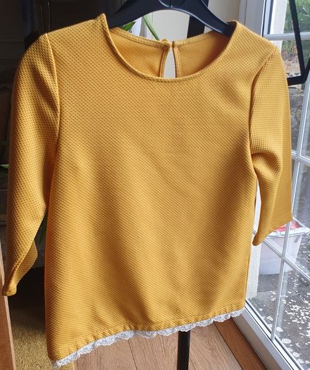 Lovely Girls Lace Trim Long Sleeve Top Age 9 Yrs