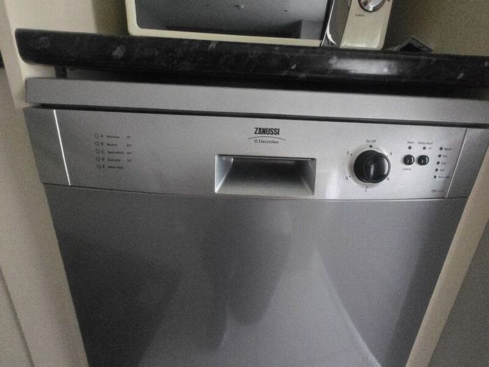 Zanussi Electrolux dishwasher