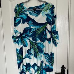 ladies top size 22 to 26
