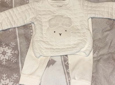 Little lamb two piece 9-12