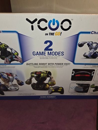 Brand New Robo Kombat Battle Robots