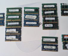 Job Lot of 17x Laptop RAM Modules (DDR3, DDR2, DDR1) - Untested