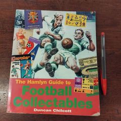Hamlyn Guide to Football Collectables