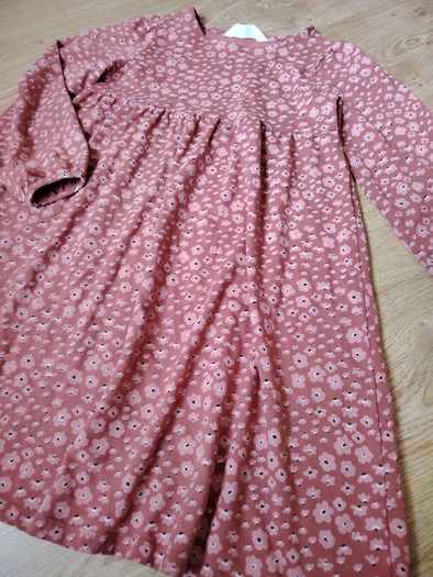Pink Dress  Age 7-8