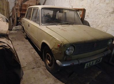Vintage car
