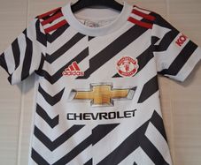 Manchester United Jersey. Official Adidas Boys Girls Away Jersey.  Collect In Dublin Or Receive Via Post.