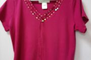 top short sleeves nice bead detail around neck