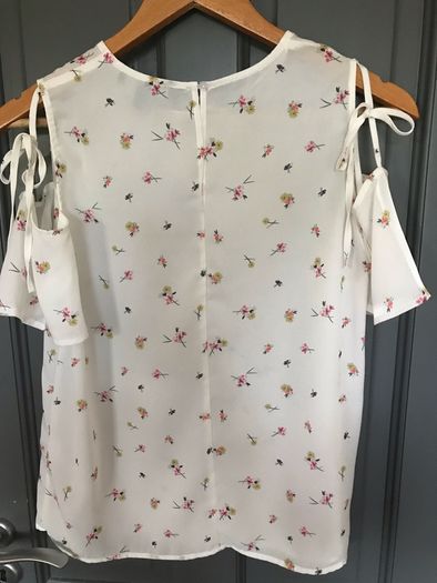 Pennys cold shoulder floral blouse size 10