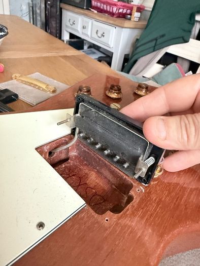 Gibson explorer