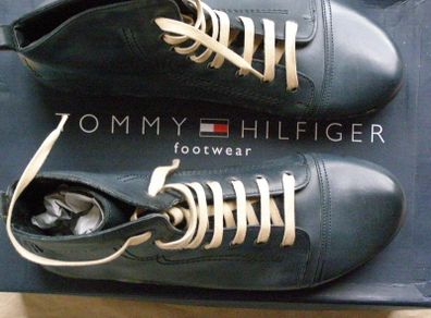 Tommy Hilfiger Boots (type 24700) for sale