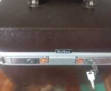 vintage 1960s delsey vanity case