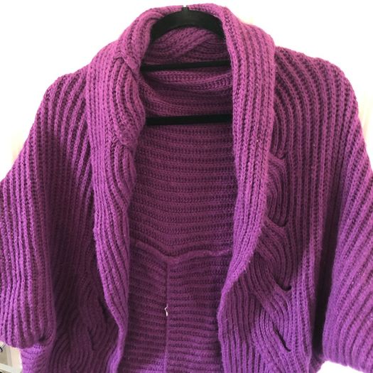 Wool blend sweater wrap from Benetton