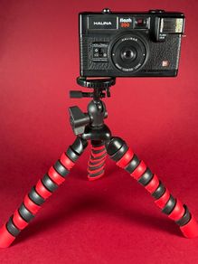 Halina Flash 350 film camera