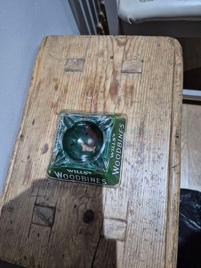 Wills Woodbine glass ashtray