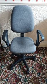 Computer chair