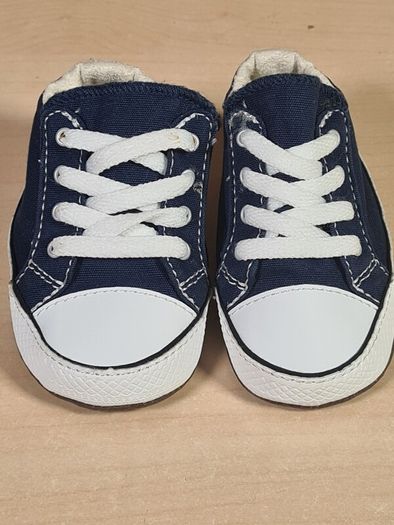 baby CONVERSE trainers runners shoes navy velcro fastened Size UK 3 EU 19  11.5cm infants