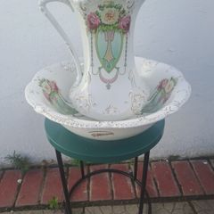 wash basin and pitcher set