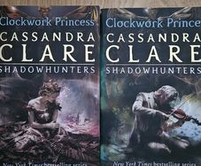 Clockwork Prince. Shadowhynters by Cassandra Clare. 2 Books.