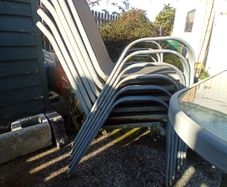 garden table & 5-6chairs