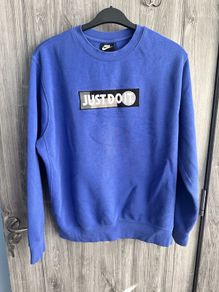 Nike Jumper - Medium