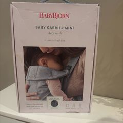 BabyBjorn Baby Carrier Mini