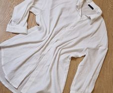 White Shirt - M