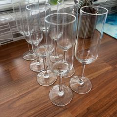 Champagne Glasses (8)
