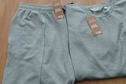 Men's T/Shirt and Shorts .. Size: 2 X Large .. Price Drop