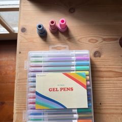 30 Gel pens & Stamps