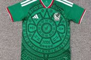 Mexico football jersey Medium