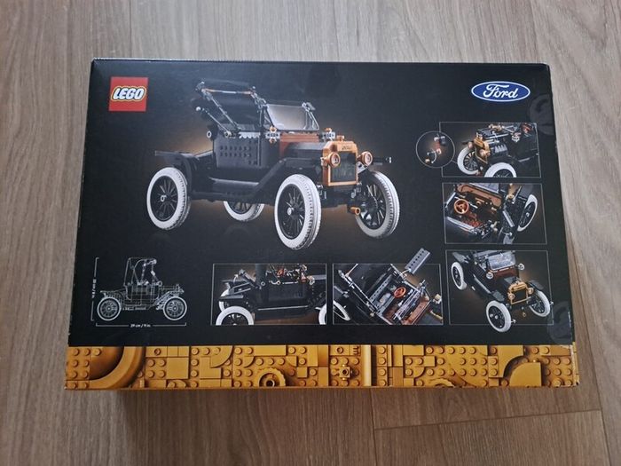 LEGO Icons 11376 Ford Model T