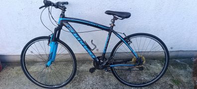 Men's hybrid bike