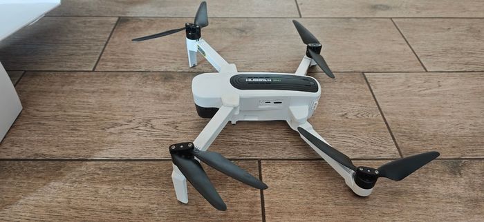 Hubsan Zino H117s 4K Drone