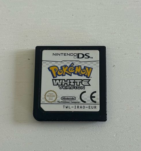 pokemon white version
