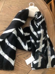 pennys scarf