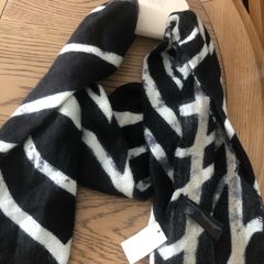 pennys scarf