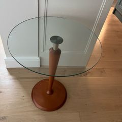Glass bo concept cherry side table