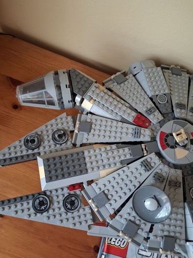 Lego star wars 4504 Millennium Falcon Original Trilogy Edition box +75414 force burn speeder