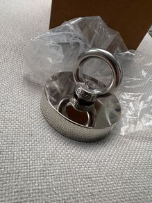Fishing magnet