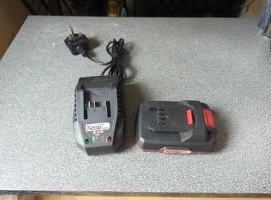 X20V Battery with charger