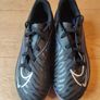 football shoes Image 2