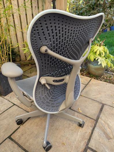 ergonomic office chair