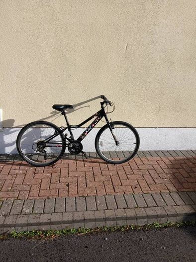 Girls bike