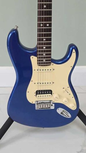 Fender American Ultra Stratocaster HSS, Cobra Blue