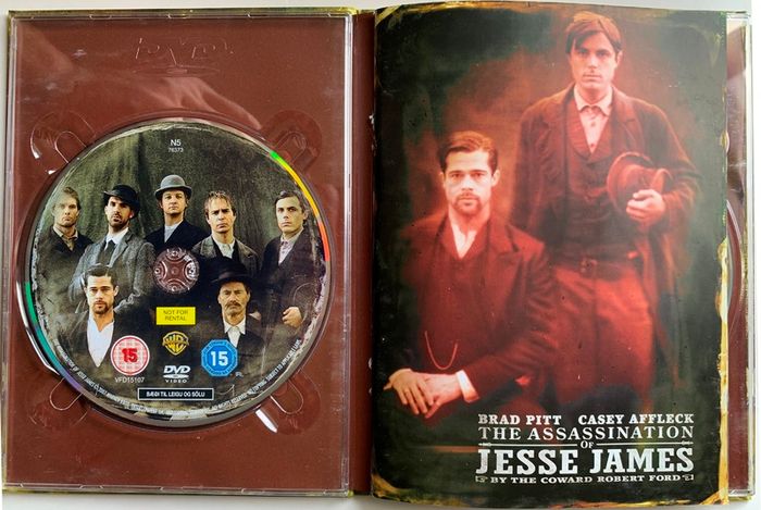 The Assassination Of Jesse James By The Coward Robert Ford [2007] Brad Pitt [Movie 2DVD Digibook]