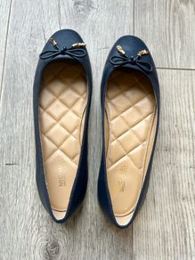 Michael Kors Leather Ballet Flat (Like New)